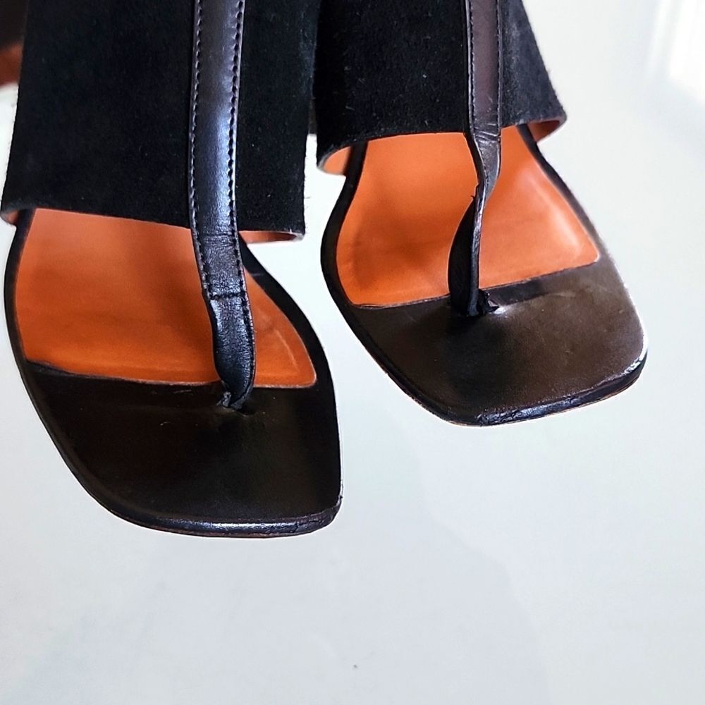 Celine Crosta T Strap Block Heel Sandals Sculptural Edgy Chic Size 37 US Size 7 - Picture 11 of 11